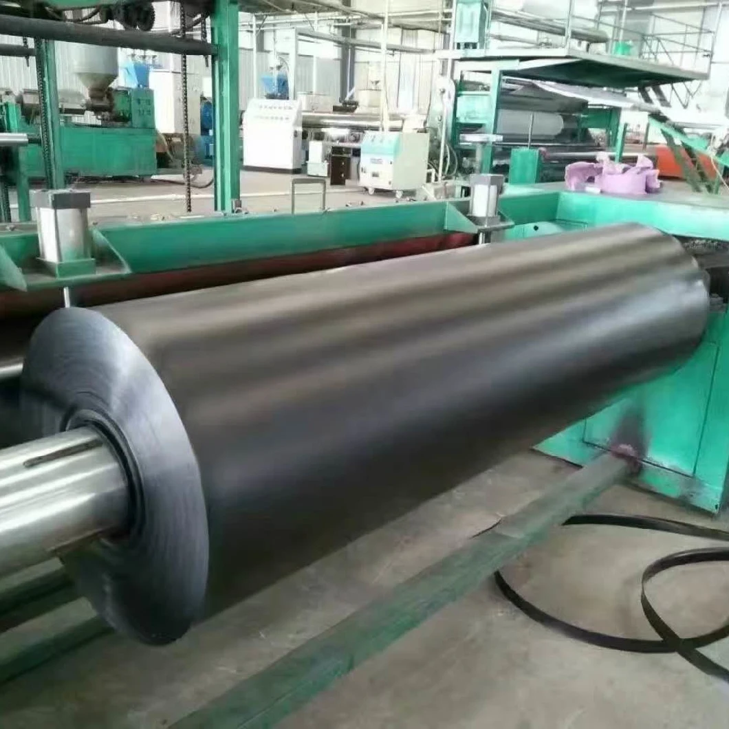 Odporna na korozję wykładzina z geomembrany PVC Wysoka wytrzymałość na rozciąganie 0,8 mm do 2 mm 0
