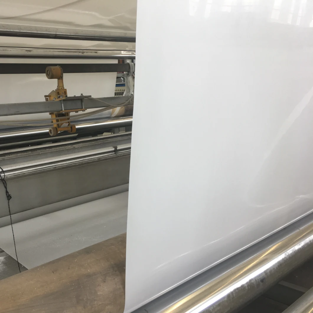 Odporna na korozję wykładzina z geomembrany PVC Wysoka wytrzymałość na rozciąganie 0,8 mm do 2 mm 1