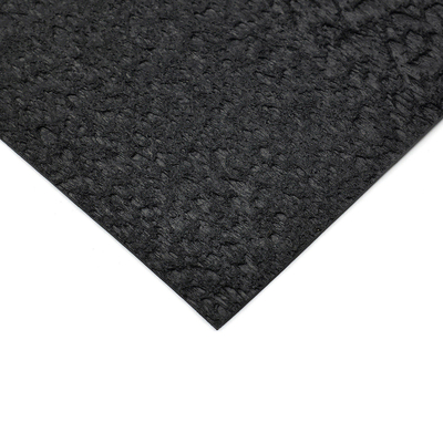 Gładkie wydłużenie linii Hdpe o długości 1 mm przy zerwaniu ≥ 700% Zawartość czarnego węgla 2,0-3,0% do zatrzymywania odpadów