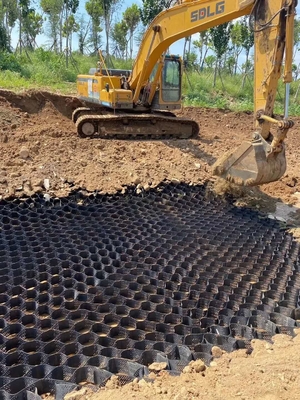 Tekstura HDPE Geocell Black Slop Protection Plastikowa siatka podjazdowa